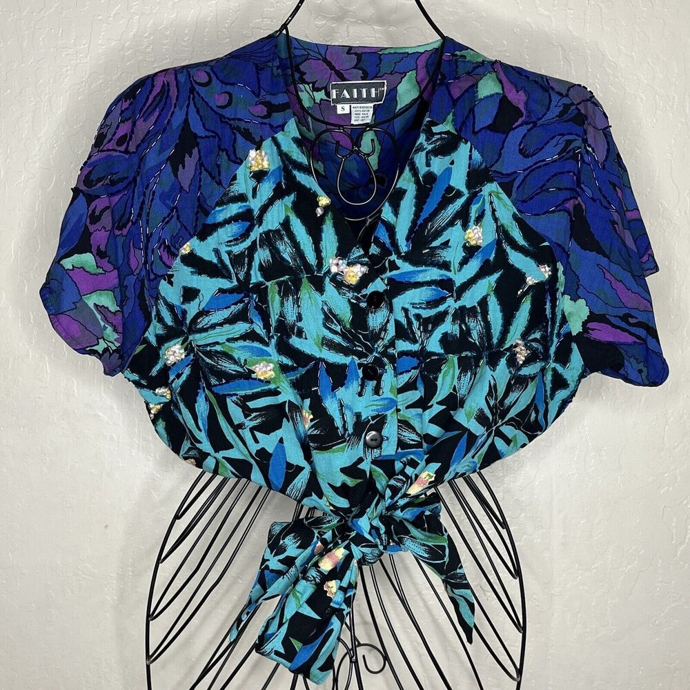 Vintage 90s Faith Crop Beaded Sequined Shortsleeve Blouse